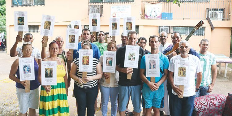 Cubanos viven un Vía Crucis que no termina
