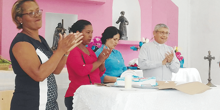Obispo realiza visita pastoral misionera