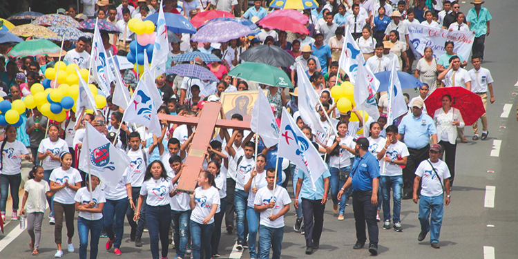 Peregrinaje muestra caminos de esperanza en Veraguas