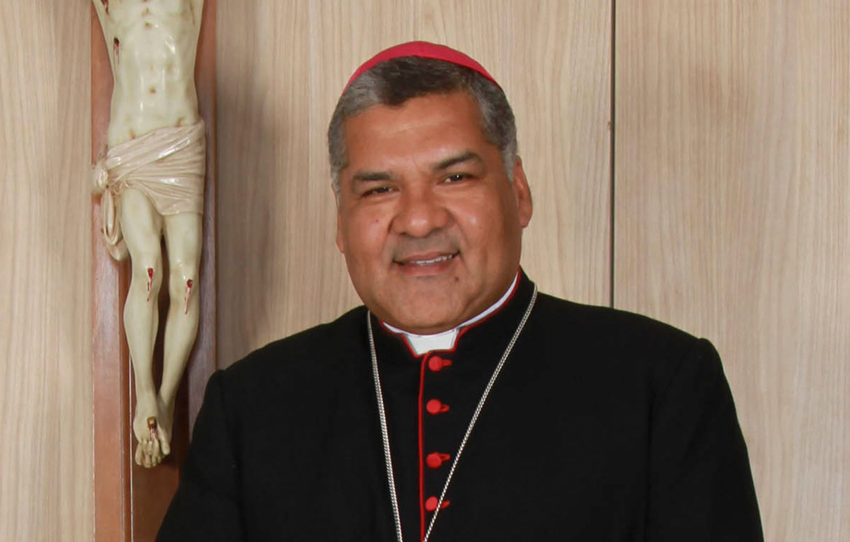 Rafael Valdivieso: Un pastor entregado a su misión y al servicio del rebaño
