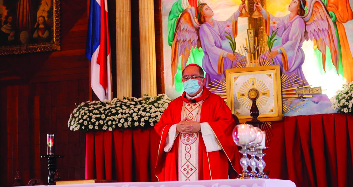 Mons. Audilio Aguilar cumple 8 años como obispo de Santiago