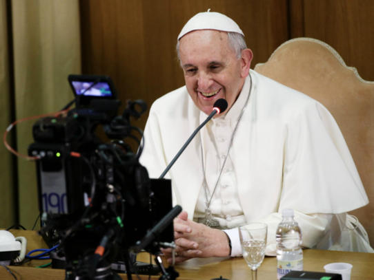 Decir la verdad sin miedo, es el llamado del Papa a los medios