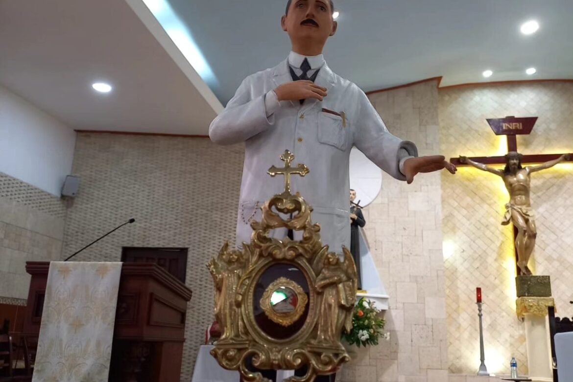 Otra reliquia del Beato José Gregorio Hernández en Panamá