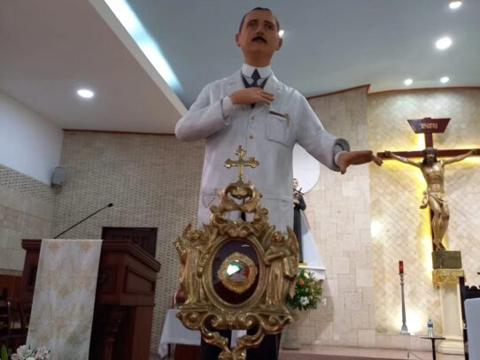 Otra reliquia del Beato José Gregorio Hernández en Panamá