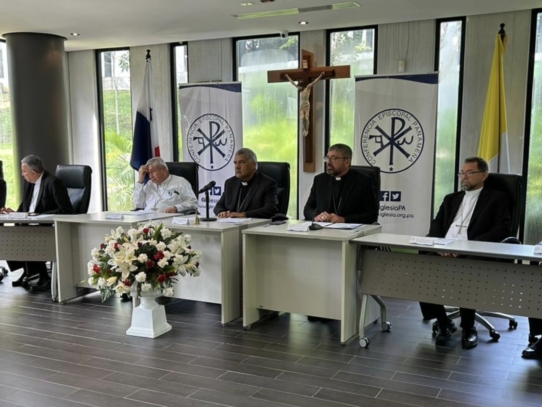 Obispos exhortan a "votar en paz y fraternidad" este 5 de mayo