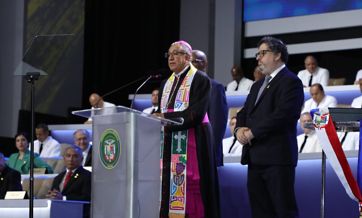 Monseñor Ulloa: “Una Patria donde reine la justicia social y la verdad”