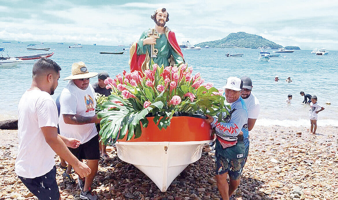 Tradición y fe se entrelazan en Taboga