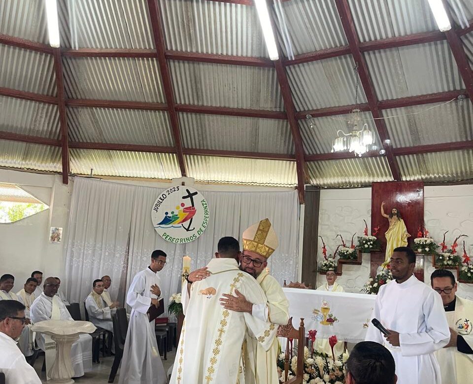 En Coclesito celebran la ordenación de un nuevo diácono