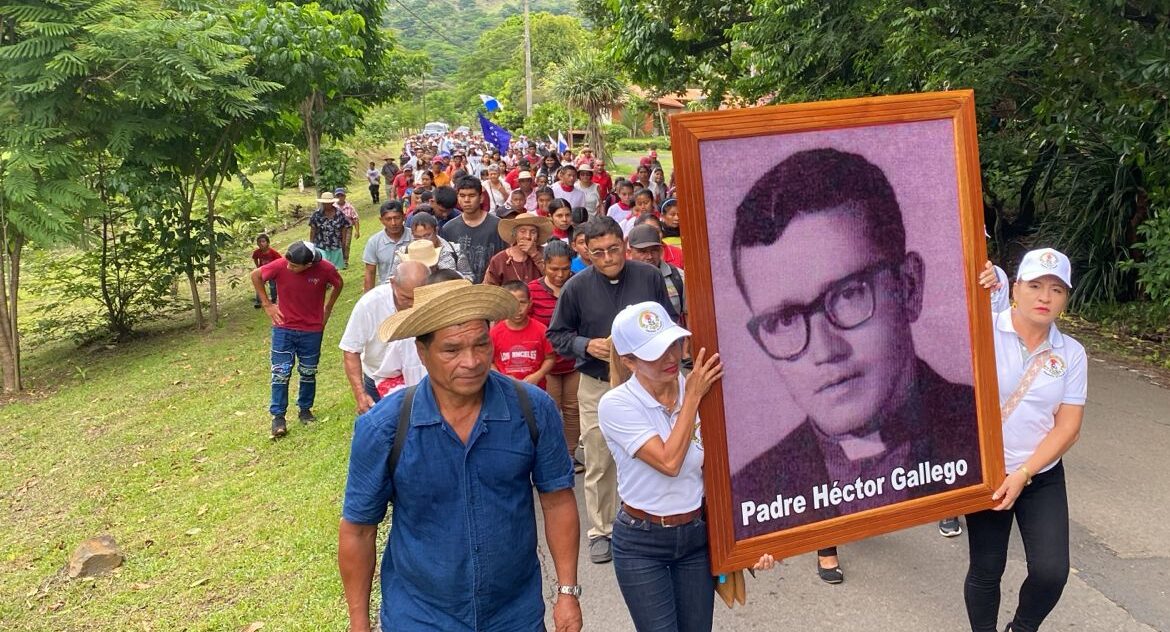 Iglesia exige verdad a 54 años de la desaparición del padre Héctor Gallego