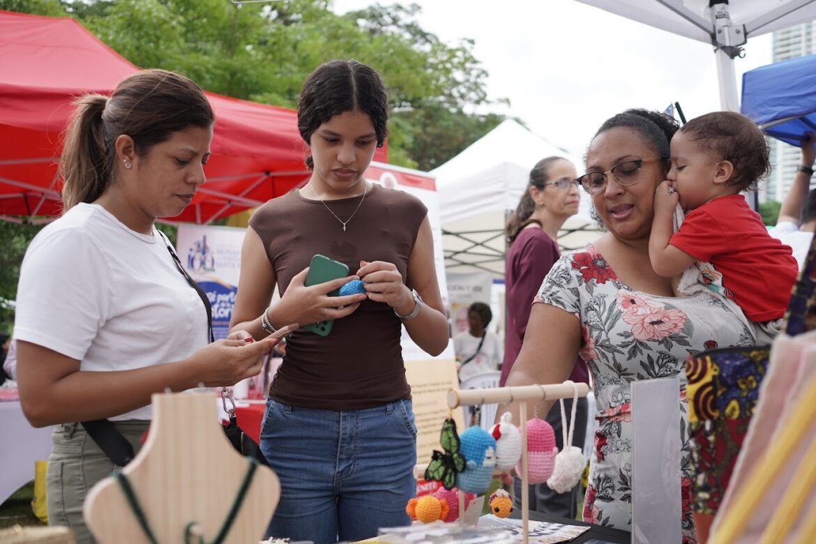 Con gran éxito se realizó la Gran Feria Familiar Jubilar