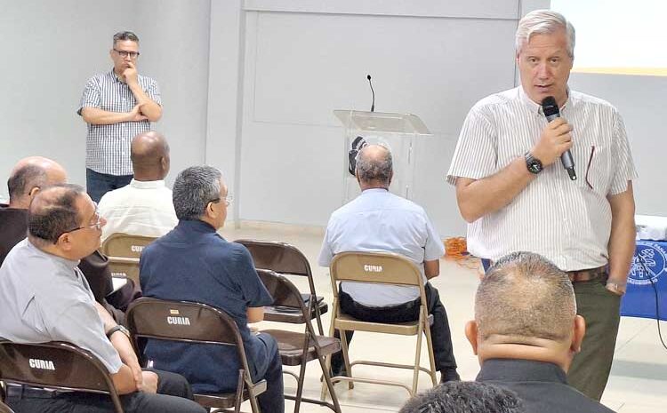 Reflexionan sobre el síndrome de Burnout en la vida consagrada