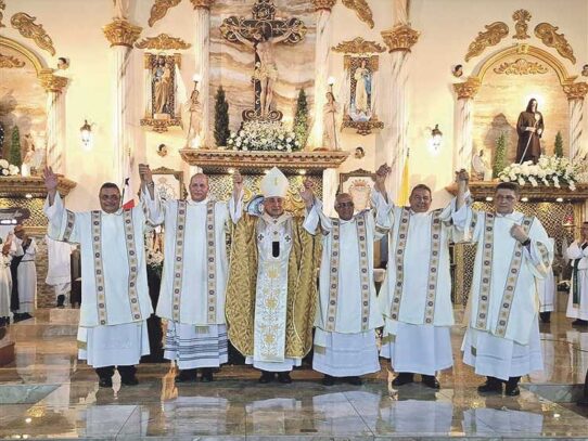 “Ser diácono es una misión y no una distinción”, asegura monseñor Ulloa