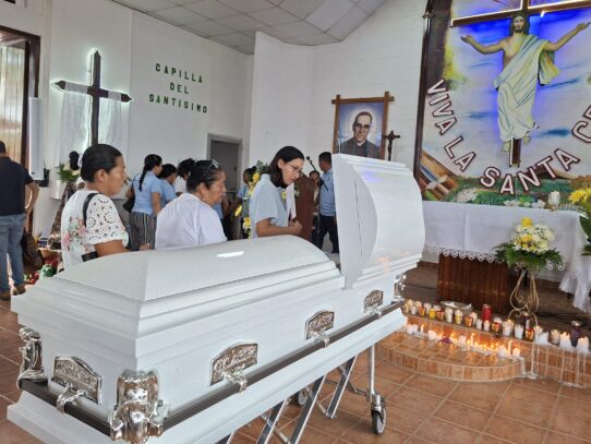 Capilla ardiente en Chilibre despide al padre Patricio Hanssens