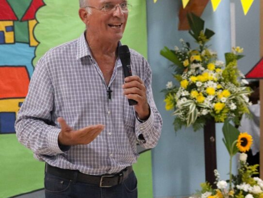 Honran fúnebres del sacerdote Patricio Hanssens