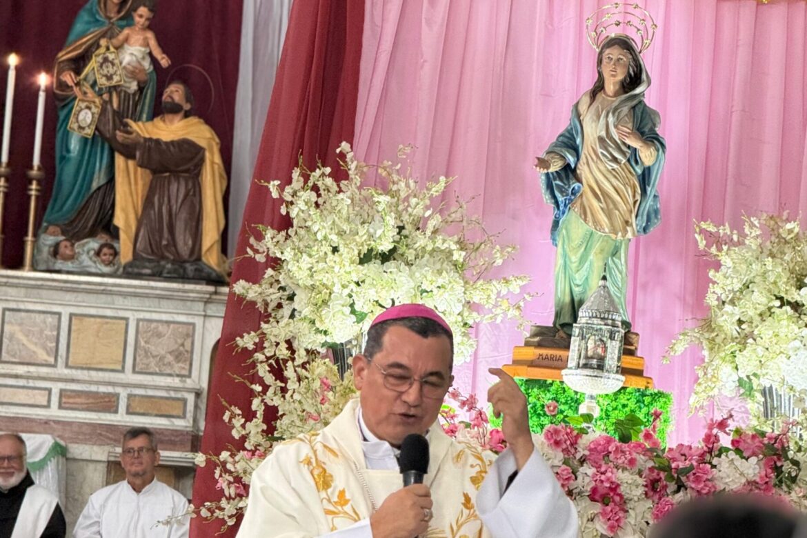 Virgen Peregrina de Nazareth visita Panamá