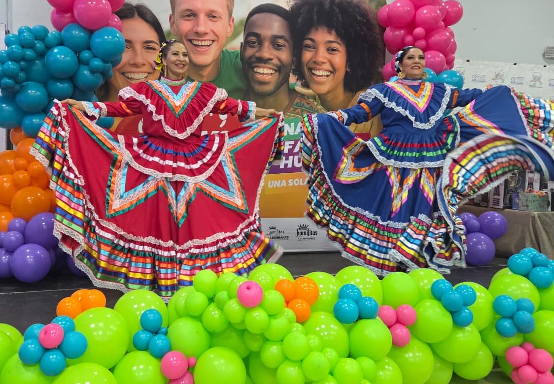 Migrantes y refugiados compartieron su cultura en el II Festival de las Naciones