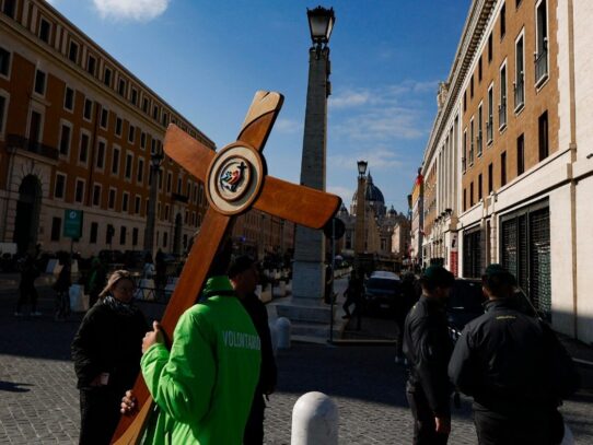 Roma vive histórico Jubileo de la Justicia con más de 15 mil participantes