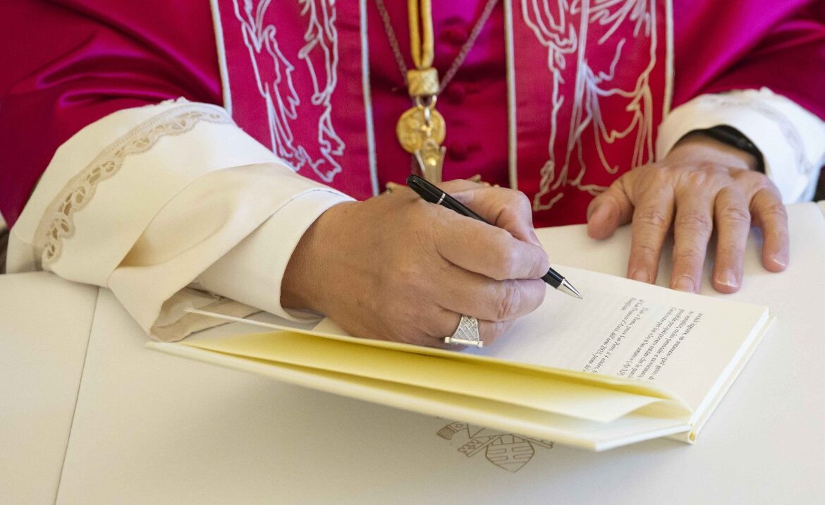 “Dilexi te”, León XIV: no se puede separar la fe del amor por los pobres