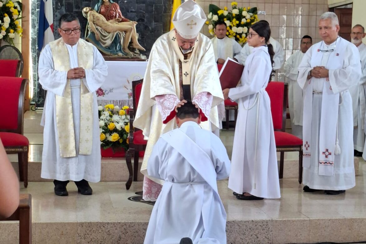 Ordenación sacerdotal llena de alegría a la comunidad San Nicolás de Bari