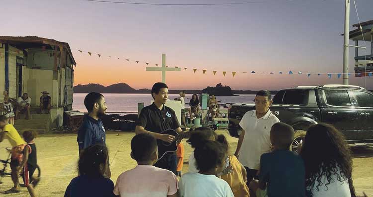 Con sencillez y cercanía, seminaristas evangelizan en la Misión de Verano