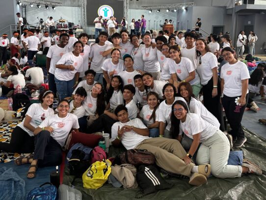 Más de 4 mil jóvenes hacen lío en el gimnasio del Colegio José Daniel Crespo de Chitré