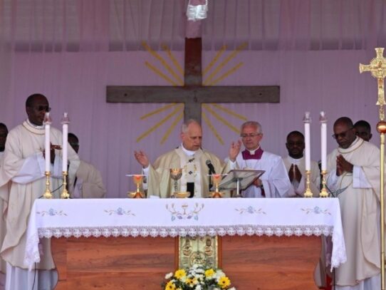 Papa León XIV en Angola: “Cristo escucha el clamor de los pueblos