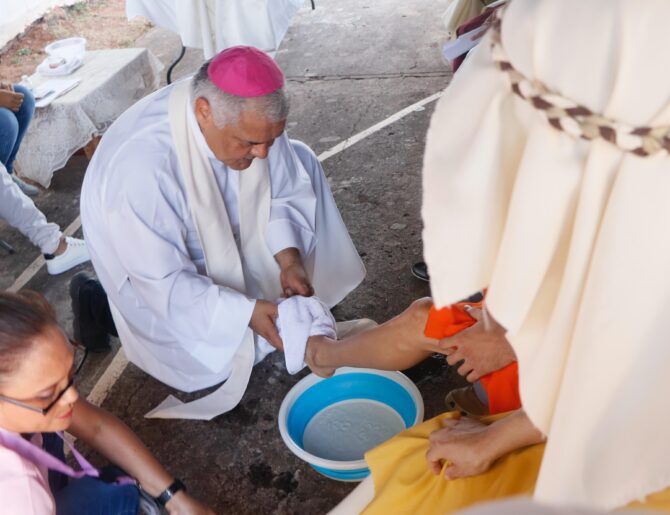 Lavatorio de los pies en cárcel de Herrera: un gesto que recordó el verdadero sentido del Evangelio