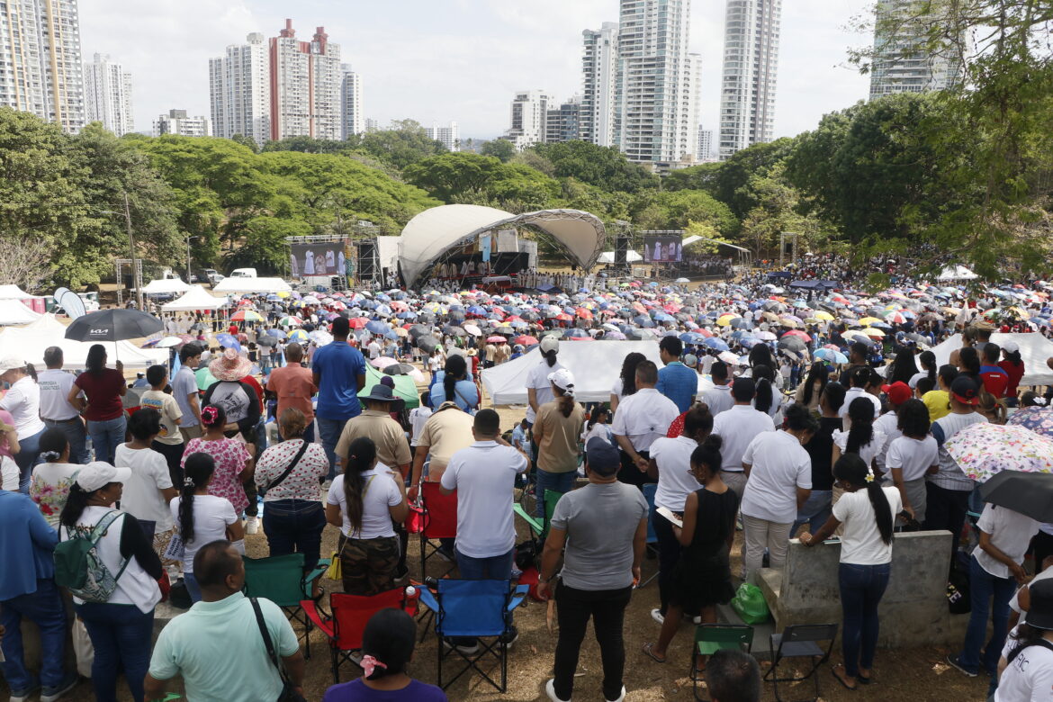 Arquidiócesis celebra la 54° Cita Eucarística con llamado a mirar a los más pobres