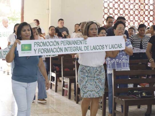 Teólogo Carlos Galli deja profundas enseñanzas de sinodalidad en el país 