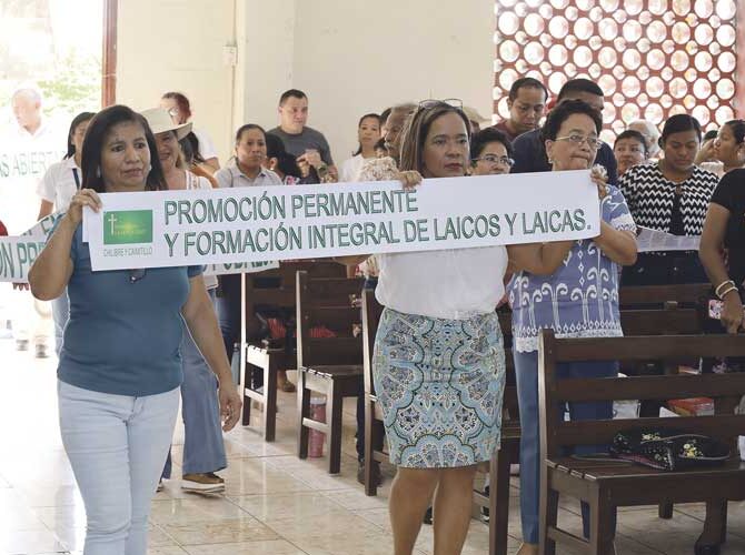 Teólogo Carlos Galli deja profundas enseñanzas de sinodalidad en el país 