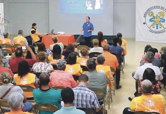 La Campaña Arquidiocesana fortalece compromiso de directores parroquiales