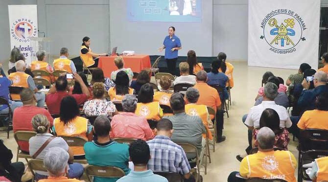 La Campaña Arquidiocesana fortalece compromiso de directores parroquiales