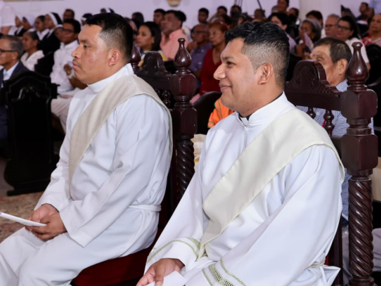 Tres nuevos sacerdotes agustinos son ordenados en Penonomé