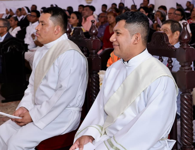 Tres nuevos sacerdotes agustinos son ordenados en Penonomé