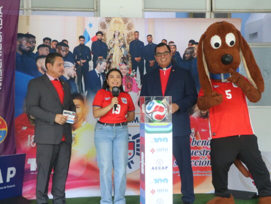 USMA se une al entusiasmo mundialista con entrega del Calendario del Mundial 2026