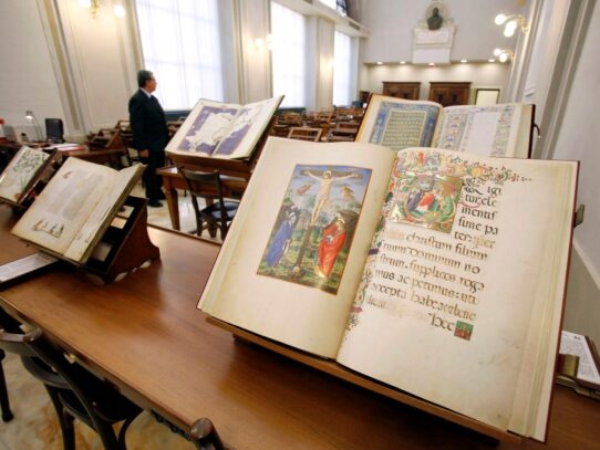 EL VATICANO APUESTA POR LA IA PARA PRESERVAR SU MEMORIA HISTÓRICA