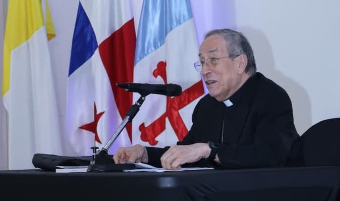Cardenal Rodríguez Maradiaga llama a custodiar la humanidad frente a la inteligencia artificial   