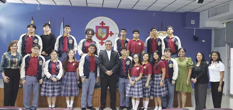 Sembradores de fe y amor en el corazón de la juventud