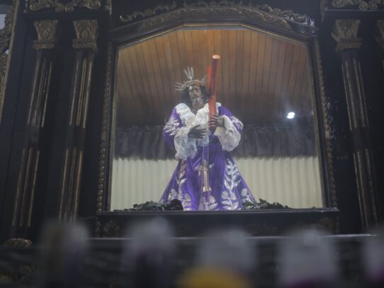 Avanzan los trabajos de restauración de la Iglesia del Cristo Negro de Portobelo y se garantiza el acceso de los fieles