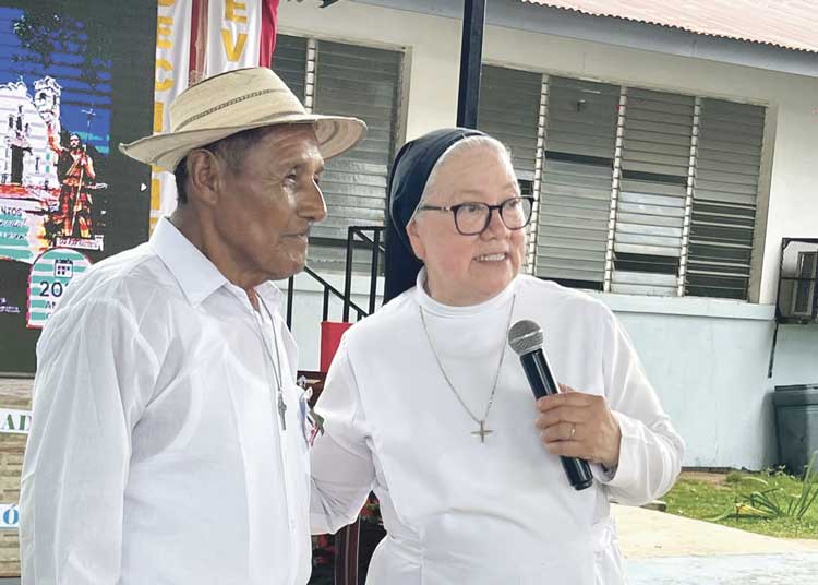 Antón transforma la escucha en misión