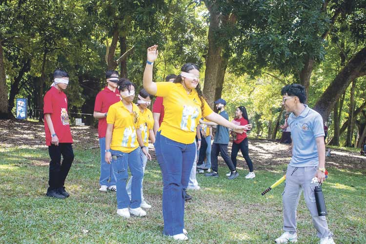 Jóvenes construyen su fe  y  fortalecen sus lazos con Jesús